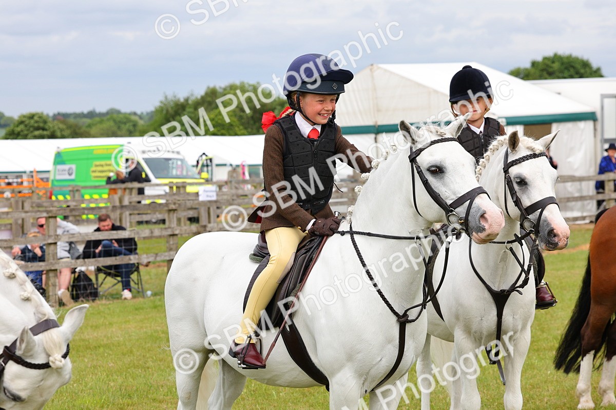 SBM_09643 - Class 44-45 - LIHS BSPS Open Nursery and Cradle Stakes
