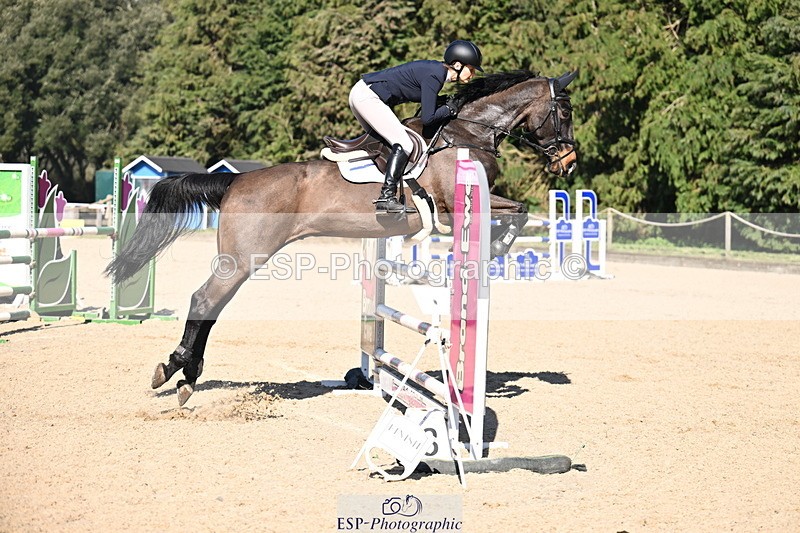 260321A-142101-00955 - 5 Newcomers 1m 10