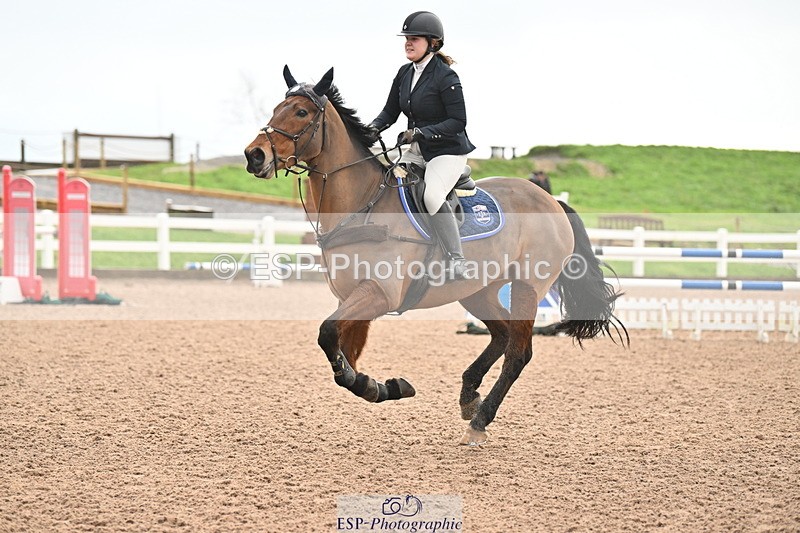 231209A-103745-01530 - Cls 10 Discovery & 1m Open