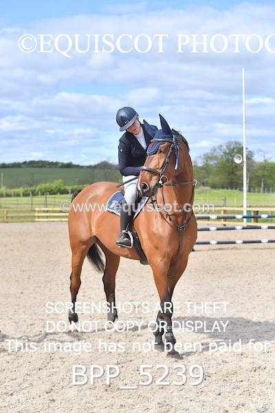 BPP_5239 - CLASS 19 SAT Senior Newcomers/ 1.10m Open