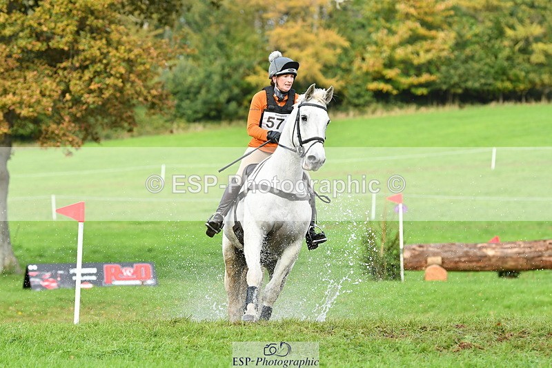 251025A-154110-21885 - G-571-Zoe.Mccanlis
