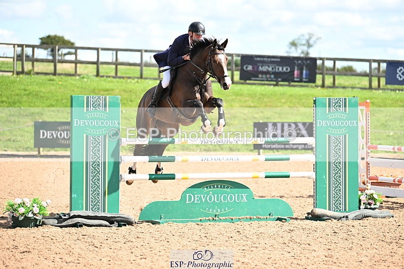 240913A-124111-04406 - Cls 15 Snr Foxhunter