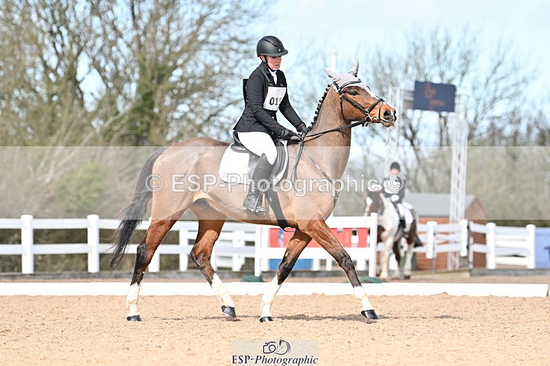 240324A-123243-02302 - Novice 28, 12.15 to 13.00