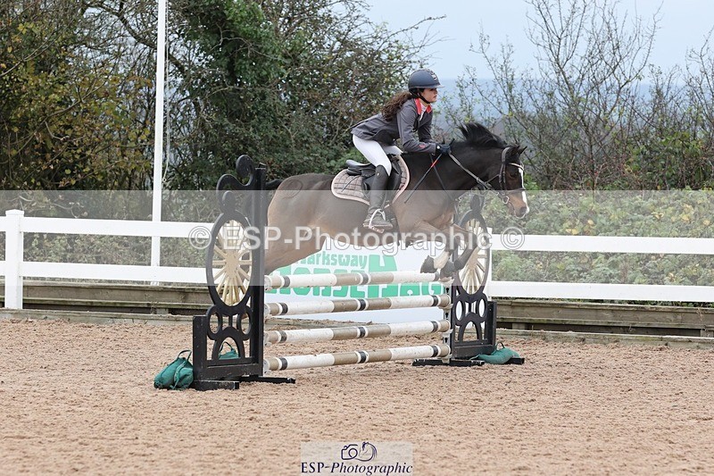 241116X-103247-00906 - Cls 08 Pony Winter Nov Champs