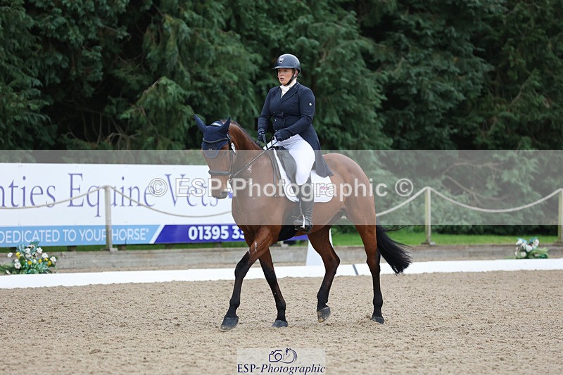 241024-140728-04005 - 224-Sara.Bowe-RINWOOD.MJ