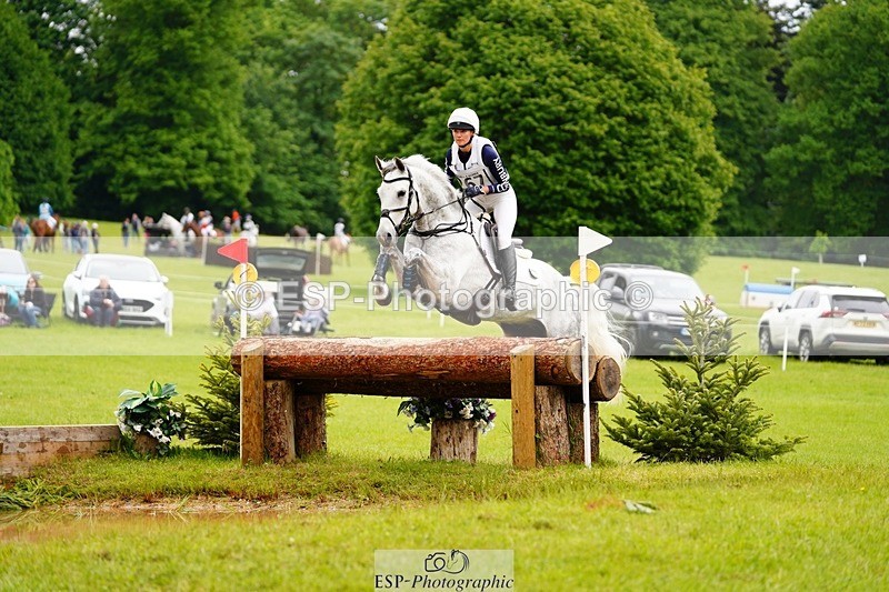 240525-164420-18855 - 267-VAN_KAUNITZ-Jemima_Howden