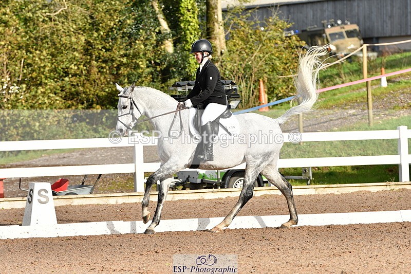 231104A-105403-00173 - Cls 4 Novice 22