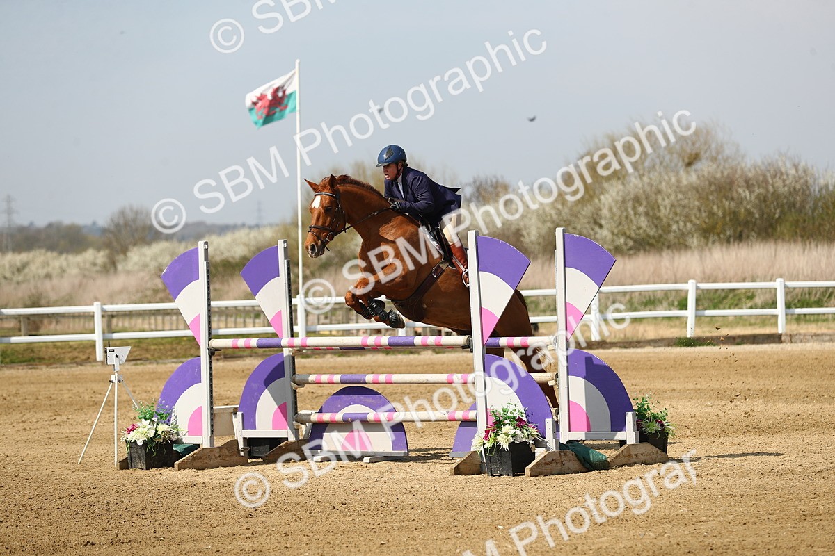 SBM_002522 - Class 10 - Senior Newcomers - 1.10m