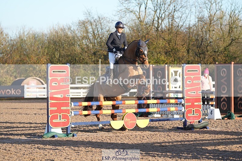 251108-084051-01800 - Cls 9 British Novice and 90cm Open