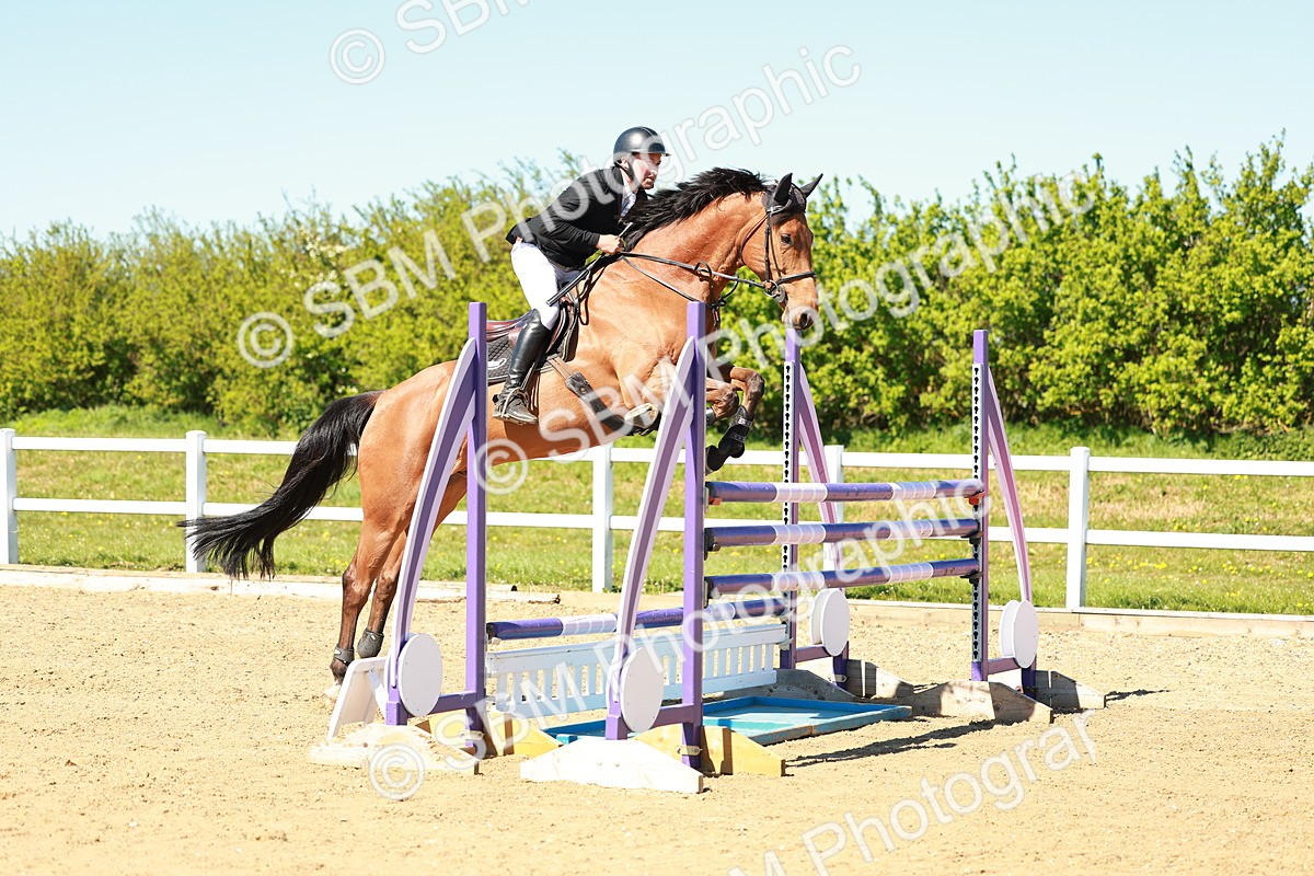 SBM_001689 - Class 5 - Senior Foxhunter - 1.20m