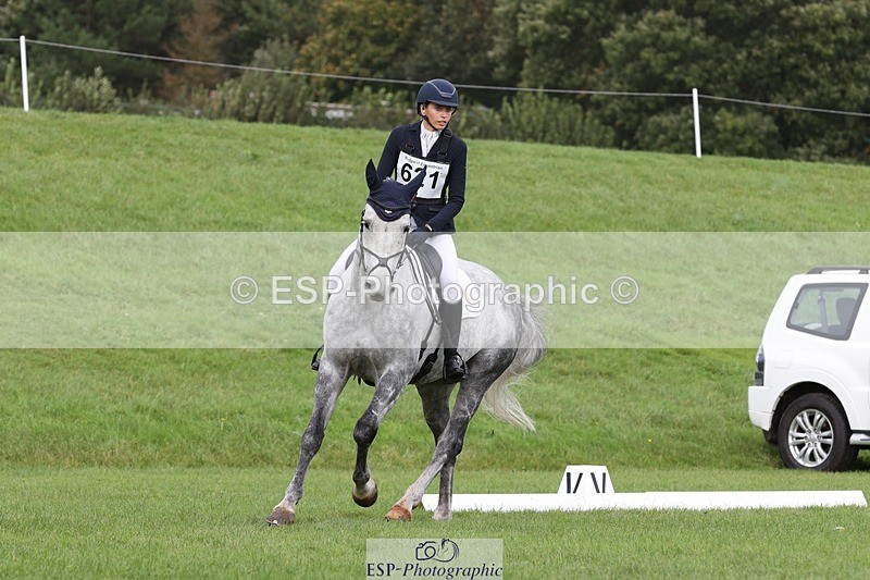 231019-122445-03630 - 621-QUALITY.BLUE-Lucy.Boultbee-brooks-DR