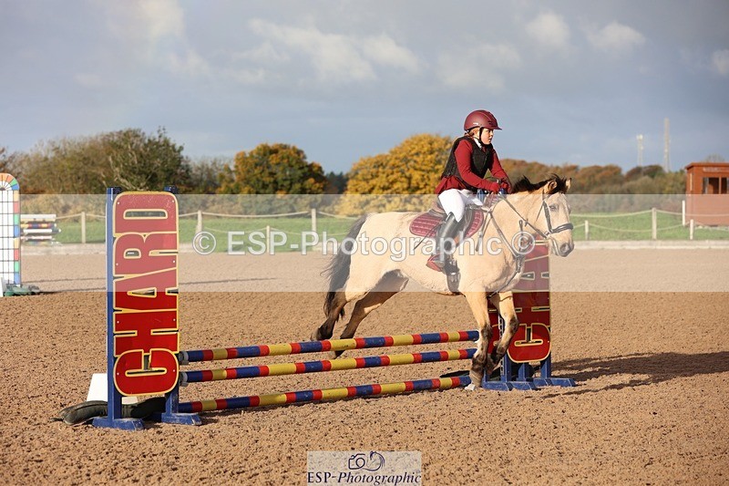 251025-093842-00737 - Cls 20 Clear Round 50cm