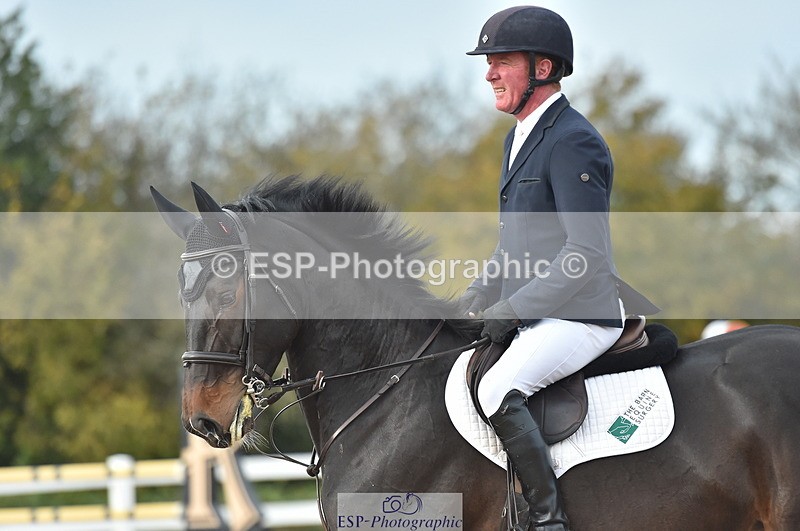 231111A-124046-01925 - Cls 12 Newcomers & 1.10m Open