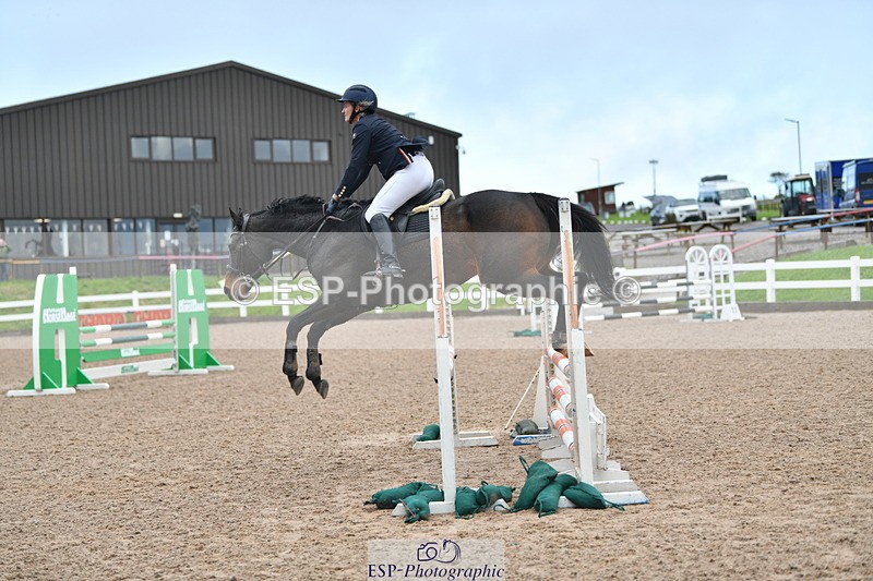 231110A-105009-00150 - Cls 2 British Novice & 90cm Open