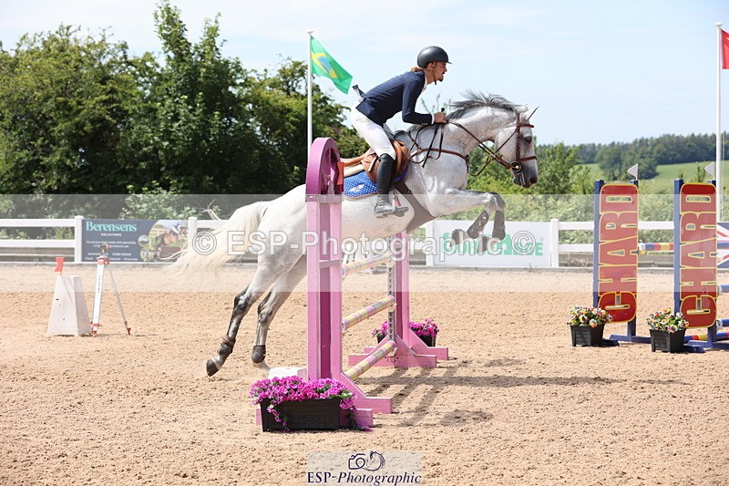 240718A-131735-05524 - Cls 9, 1 Star Bronze Tour 1.10m