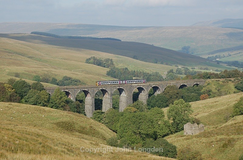 26.9.08 Unidentified 158 09.47 Leeds - Carlisle - Dent Head