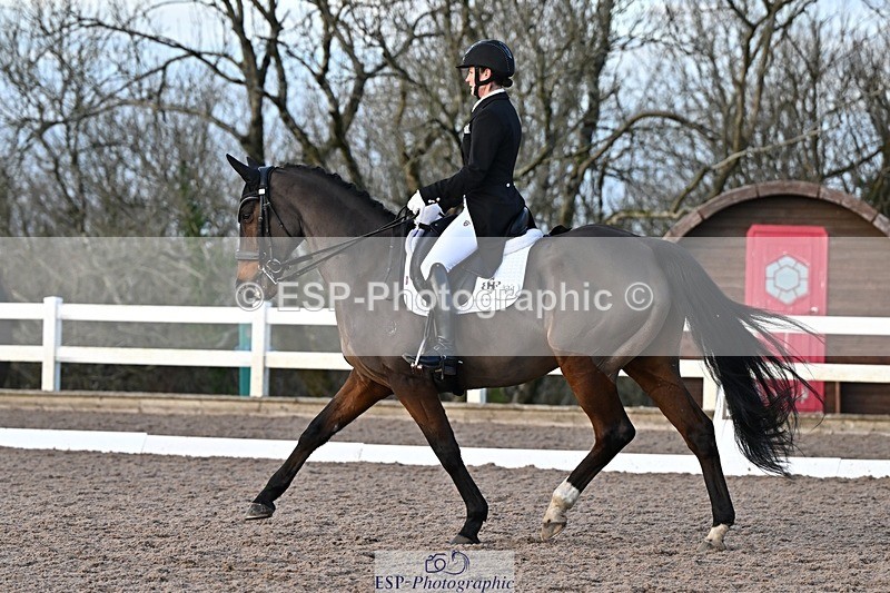 241214-145717-03023 - 160-Shelly.Smit-Sharp.Sharp