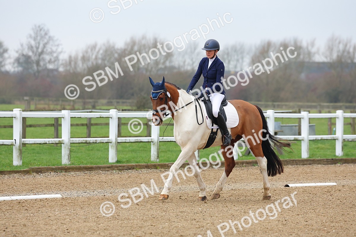 SBM_001182 - Class 8-11 - Novice 2 - Elementary 2