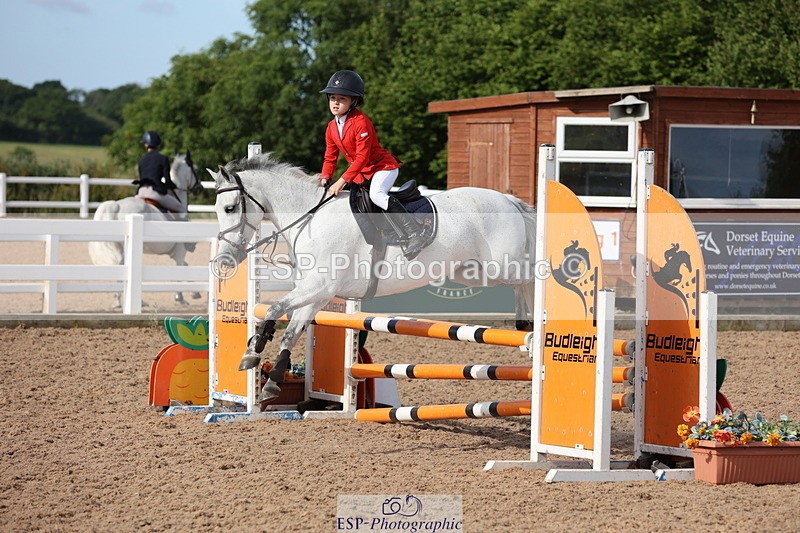 240629A-084909-02733 - Cls 16 British Novice and 80cm Open