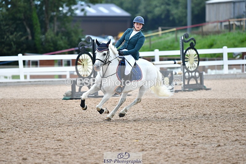 230819A-094531-00103 - Cls 20 Pony Intro 70cm