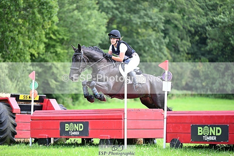 240803-142822-07558 - 220-Eleanor_Newcombe-MR_DARCY