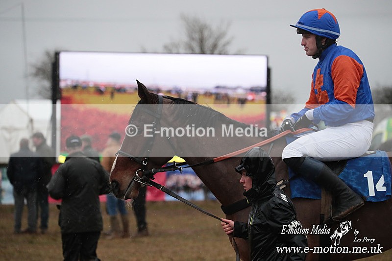 PtP 260125 1006 - Cocklebarrow Point-to-Point racing with the Heythrop Hunt 26/01/25