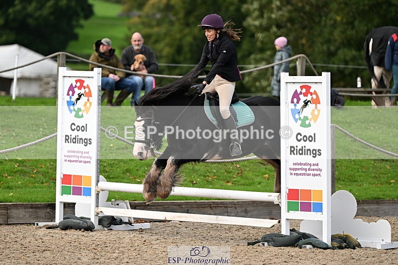 251004A-140331-01421 - Classes 6 & 7 60cm