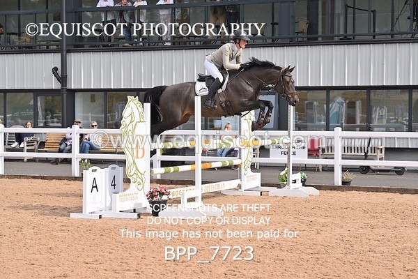 BPP_7723 - CLASS 16 FRI GFS Saddles Senior Newcomers/1.10m Open