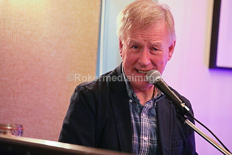 ROD-54 - Rod Kelly Trio