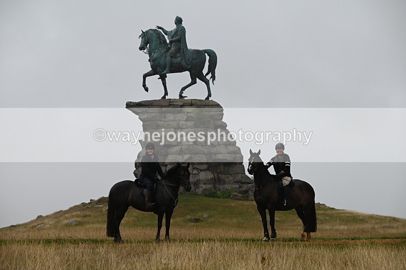 DSC_1124 - Time at Statue 10:58 to 11:53