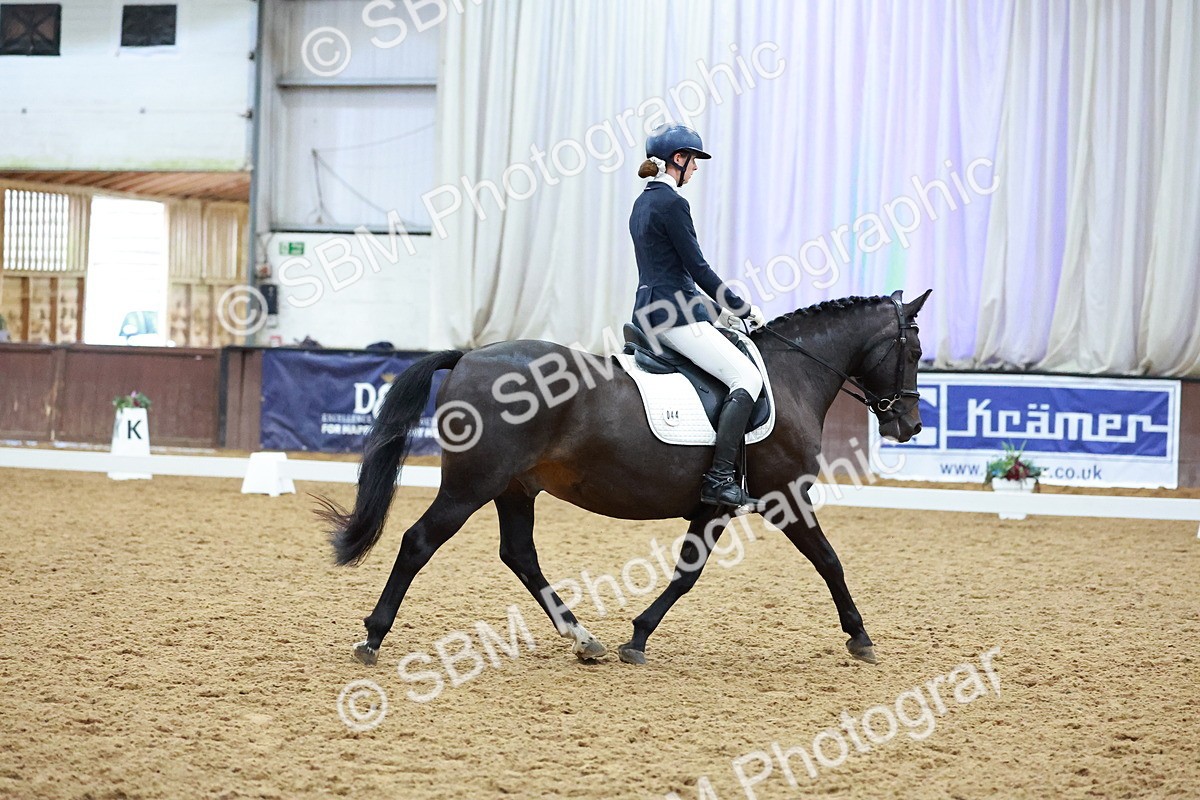 SBM_004447 - Class 12 - E2 Championship - 14.50-15.53