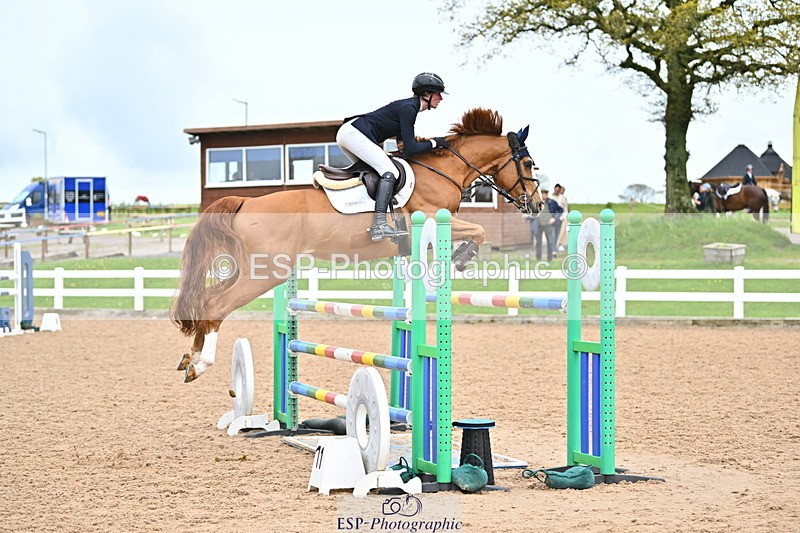 240501A-143057-01064 - Cls 8 Snr Foxhunter and 1.20m Open