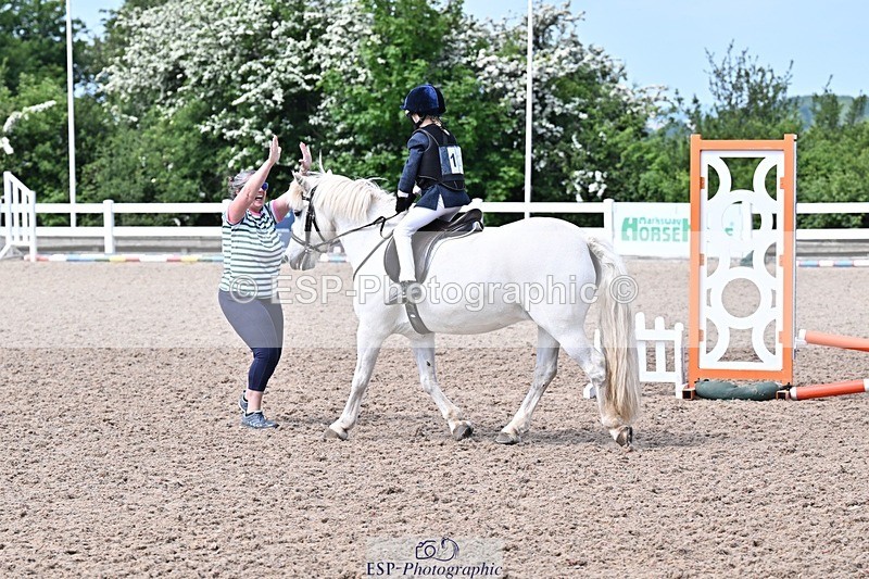 250517-111040-00882 - 40cm Assisted