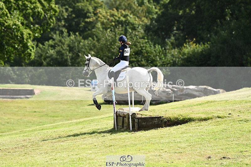 240825X-113048-32059 - 70cm XC 11.00 to 12.00