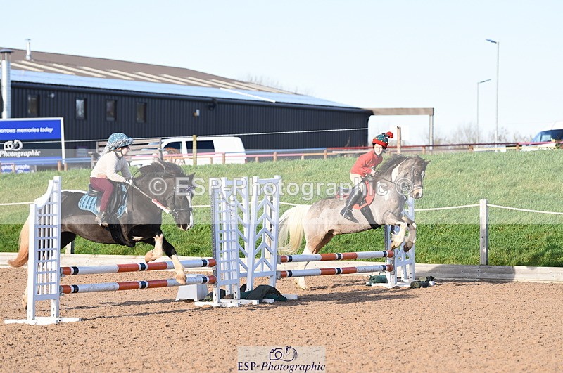 231202A-124206-01522 - Pairs