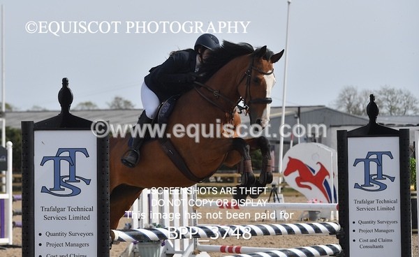 BPP_3748 - CLASS 3 Senior British Novice/ 90cm Open