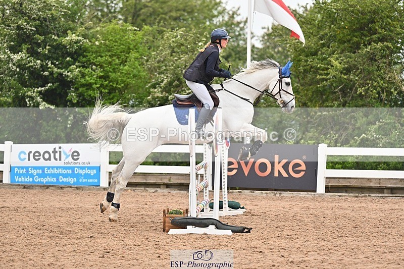 260508-092138-04423 - Cls 17 British Novice and 90cm Open