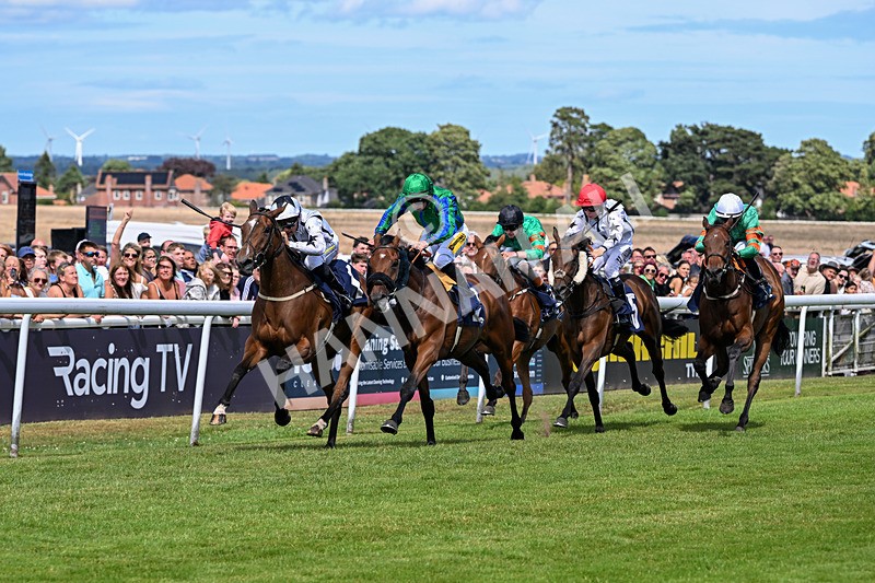 040726-Race 3-Emerald Bay-3898 - Race 3 15.24pm George Kilburn Memorial Nursery Handicap