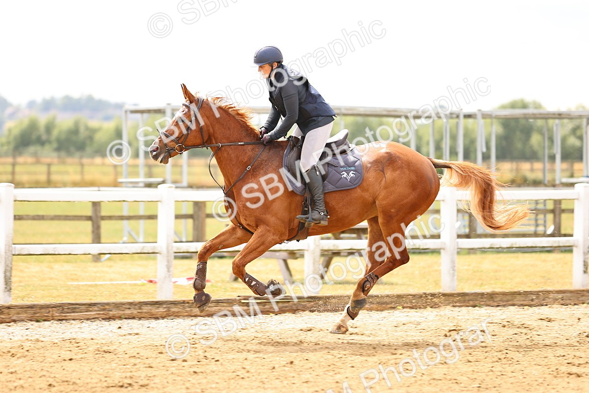 SBM_026702 - Class 12 - Amateur Championship Qualifier 1.05m