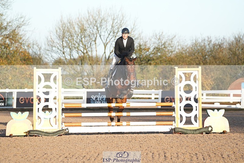 251108-082847-01745 - Cls 9 British Novice and 90cm Open