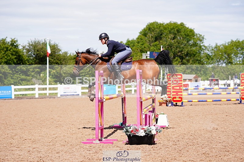 240629A-121102-05229 - Cls 18 Newcomers and 1m Open