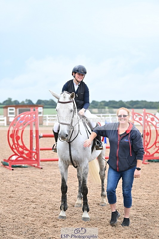 240907A-120725-01357 - Cls 8 1.05m Amateur Qualifier