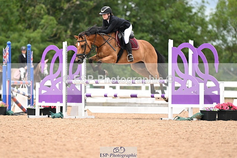 240726A-132231-01335 - Cls 9 85cm Amateur Qualifier