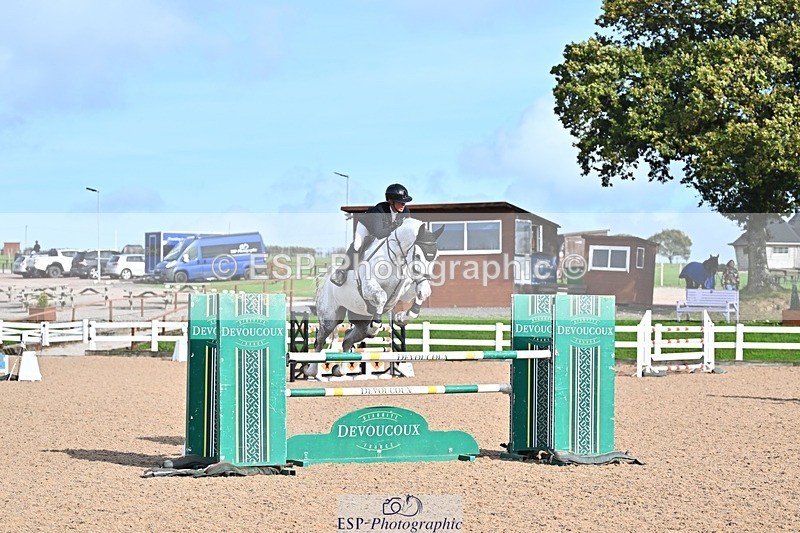 261014-145820-00872 - Cls 07 Snr Fox & 1.20m Open