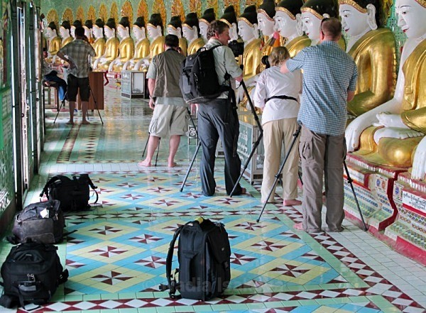 Burma 19 cc - The Burmese Adventure - monks, fishermen and more monks