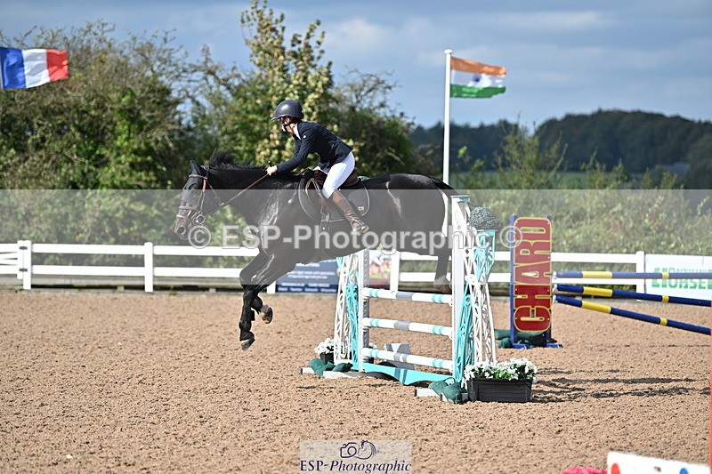 241005A-112400-03334 - SAT Cls 17 95cm Amateur Quali