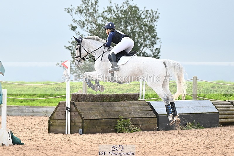 241110A-141919-01270 - 90cm 14.00 to End