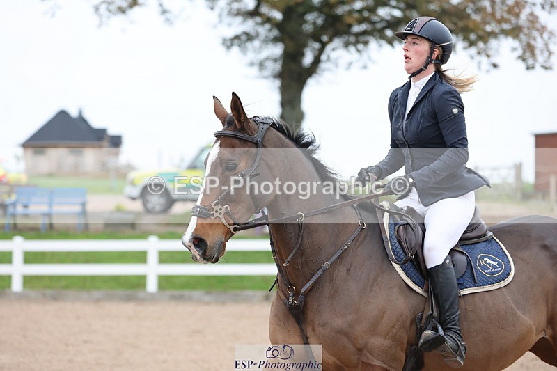 241101A-114353-01477 - FRI Cls 5 Newcomers and 1.10m Open