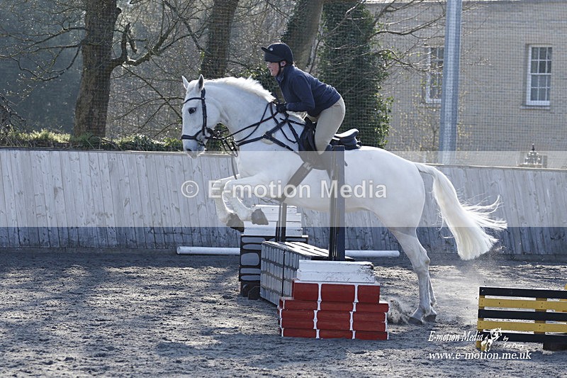 _EST0217 - Bourne Valley Riding Club Winter Showjumping 27/03/22