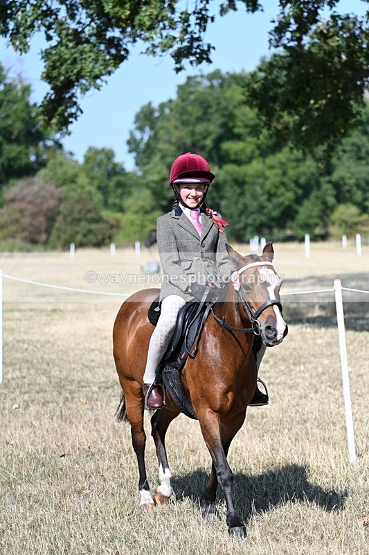 WJ7_3557 - Class 9 Mountain & Moorland Ridden